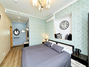 Отель Априори