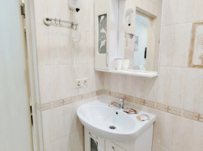 Квартира студия для 3х человек с кухонной зоной рядом с Олимпийским парком