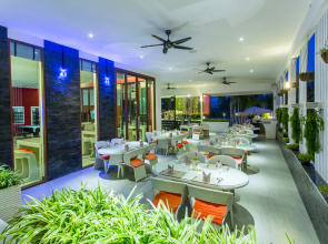 Lotus Hua Hin Villa