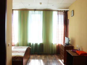 Отель Планета