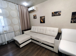 Квартира Уютная, светлая квартира рядом с ТЦ Park House ждёт своих гостей