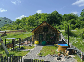 Woodlandia Resort Borjomi with hot tub Private House