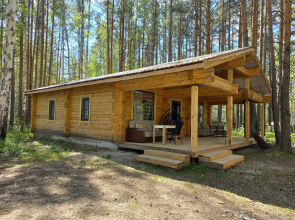 Eko-Villa #5 Verkhnyaya Pyshma Guest house