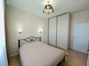 Квартира ЖК Лазурит Трехкомнатная