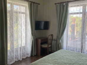 Villa Milanso Guest House