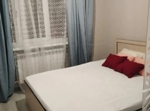 Na Lizy Chaykinoy 85 Flat