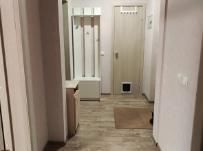 Квартира Двухкомнатная на улице Крайняя/ проспекте Мира