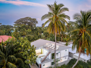 SIS Tourist Villa Guest house