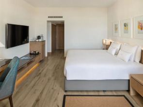 Курортный отель JA The Resort - JA Beach hotel