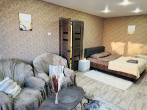 Uyutnaya V Spokoynom Rayone Flat