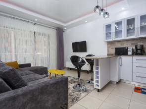 Park Heights by Edmor Suites Apartments