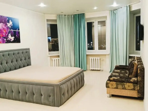 Апартаменты В Центре с видом на Реку