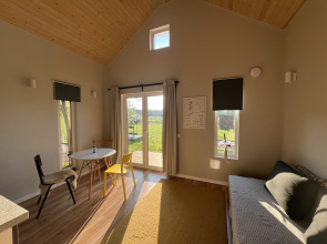 Domiki V Pole Guest House