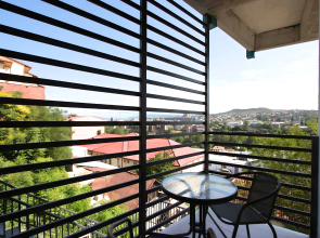 Brooch Boutique Hotel