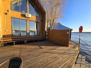 Частный дом на улице Полуостров Маленький