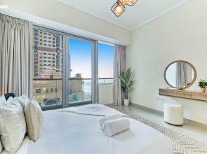 Апартаменты Bnbmehomes 54th Floor Sea View Heart of Marina - 5407