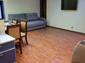 Na Ulitse Degtyaryova 12a Apartments