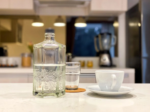 Апартаменты 2 спальни с видом на озеро в шаге от моря