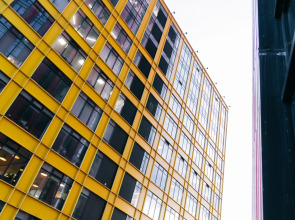 Апартаменты Lalapart Strawberry с дизайнерским ремонтом у метро Дмитровская