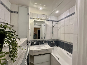 Апартаменты Родионова 199/2