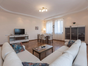 On Amiryan Str. 4/6-135 Apartments