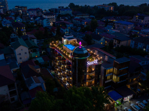 Отель Shine House