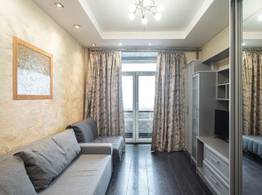 Kirovskiy Zavod Flat