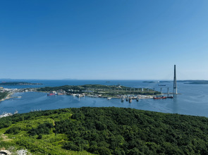 Квартира Панорамная с видом на море и мост Русский