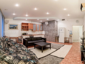 Апартаменты hth24 на Итальянской 1