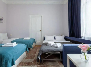 Апартаменты Улучшенные Просторные с Видом на Садовое Кольцо