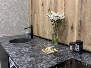 Апартаменты Двухуровневая Студия Лофт на Маяковского 17