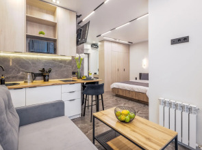 Квартира с бассейном на территории МореСолнцеАпарт