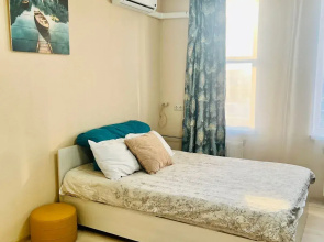 Uyutnaya kvartira na ulıce Solnechnaya 3A Dayker City Flat