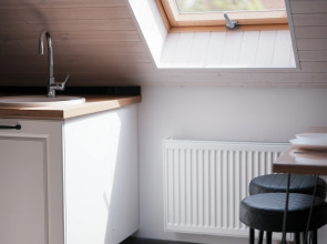 Квартира Однокомнатная мансарда у моря