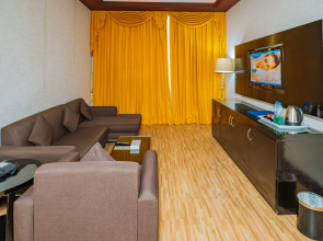 Mangrove Hotel