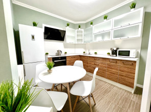 Уютные Апартаменты (рядом с ЖД вокзалом)  (ул. Никитинская 30)