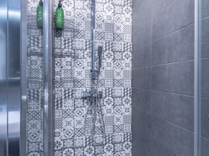 Апартаменты Bolshoi by Roomers 1