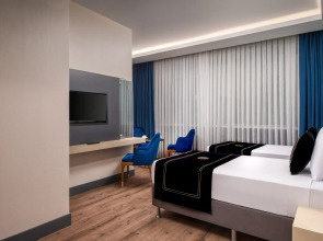 Отель Best Western Premier Hidden Hills Hotel