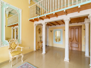 Апартаменты Большая Конюшенная 3