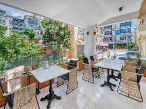 Отель Hildegard