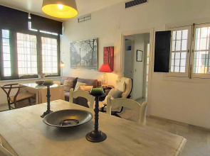 Misterhost Santa Cruz Judería Archeros Apartments
