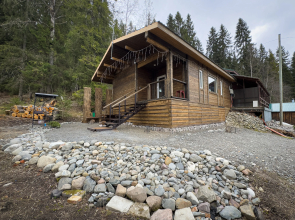 Dom U Pestrogo Zaliva Guest house