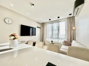 Skyroom Apartments