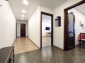 Апартаменты на берегу реки с панорамным видом Сеть ЙоХоум