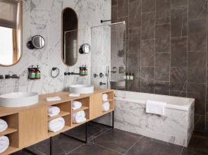 The Basilian Minsk hotel, Curio Collection by Hilton