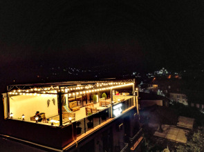 Отель Hill Hotel Kutaisi