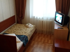 Uyut Flat
