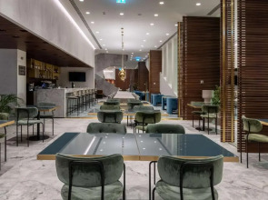 Отель Hilton Garden Inn Tbilisi Chavchavadze