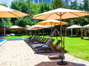 Отель President