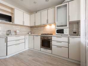 Квартира 2-к в центре на О.Волкова 3 от RentAp, 6 сп.мест